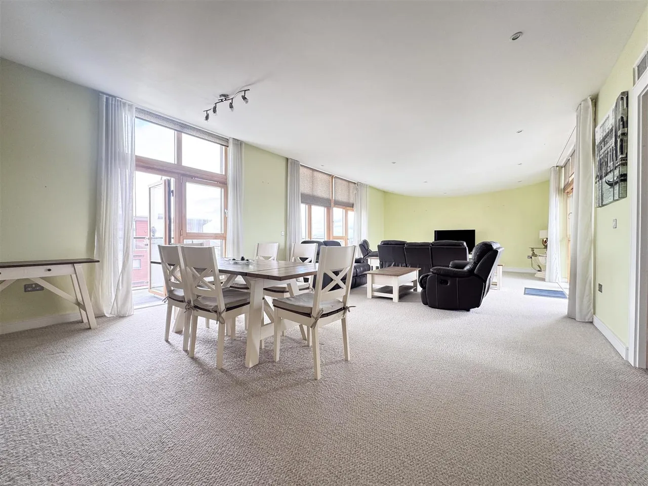 Midway Quay, Eastbourne, BN23 5DA, photo 6
