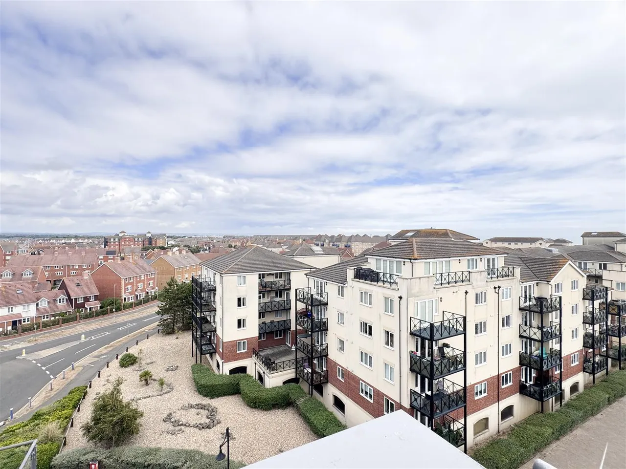 Midway Quay, Eastbourne, BN23 5DA, photo 18