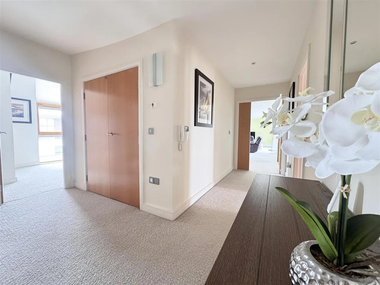 Midway Quay, Eastbourne, BN23 5DA, photo 2