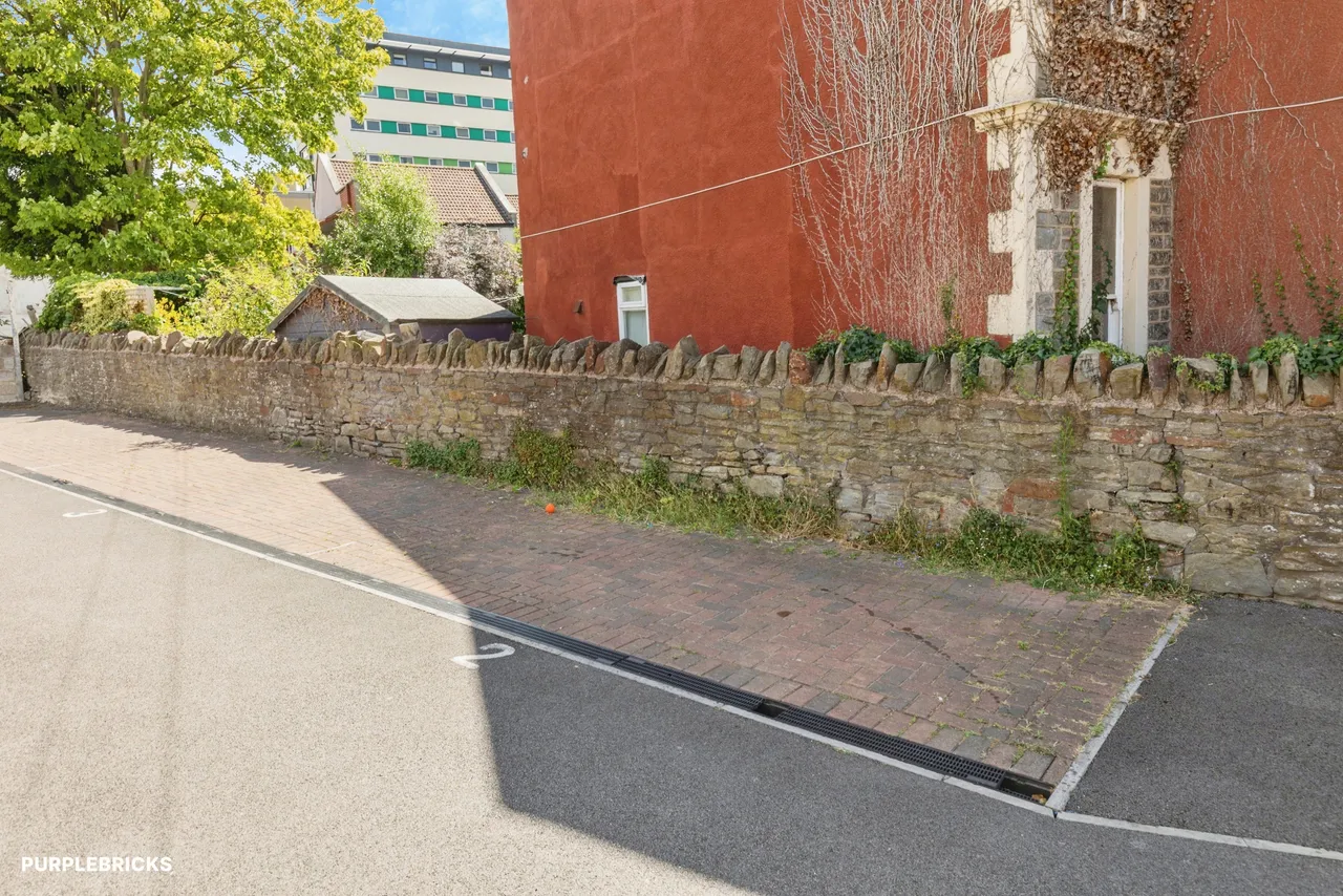 Grove Park Gardens, Bristol, BS16, photo 22