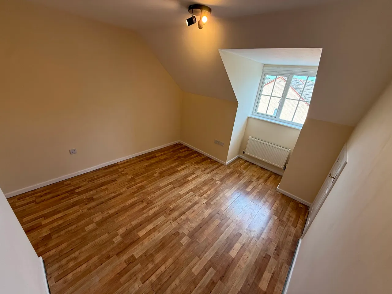 Brunel Drive, Biggleswade, Bedfordshire, SG18 8BH, photo 9