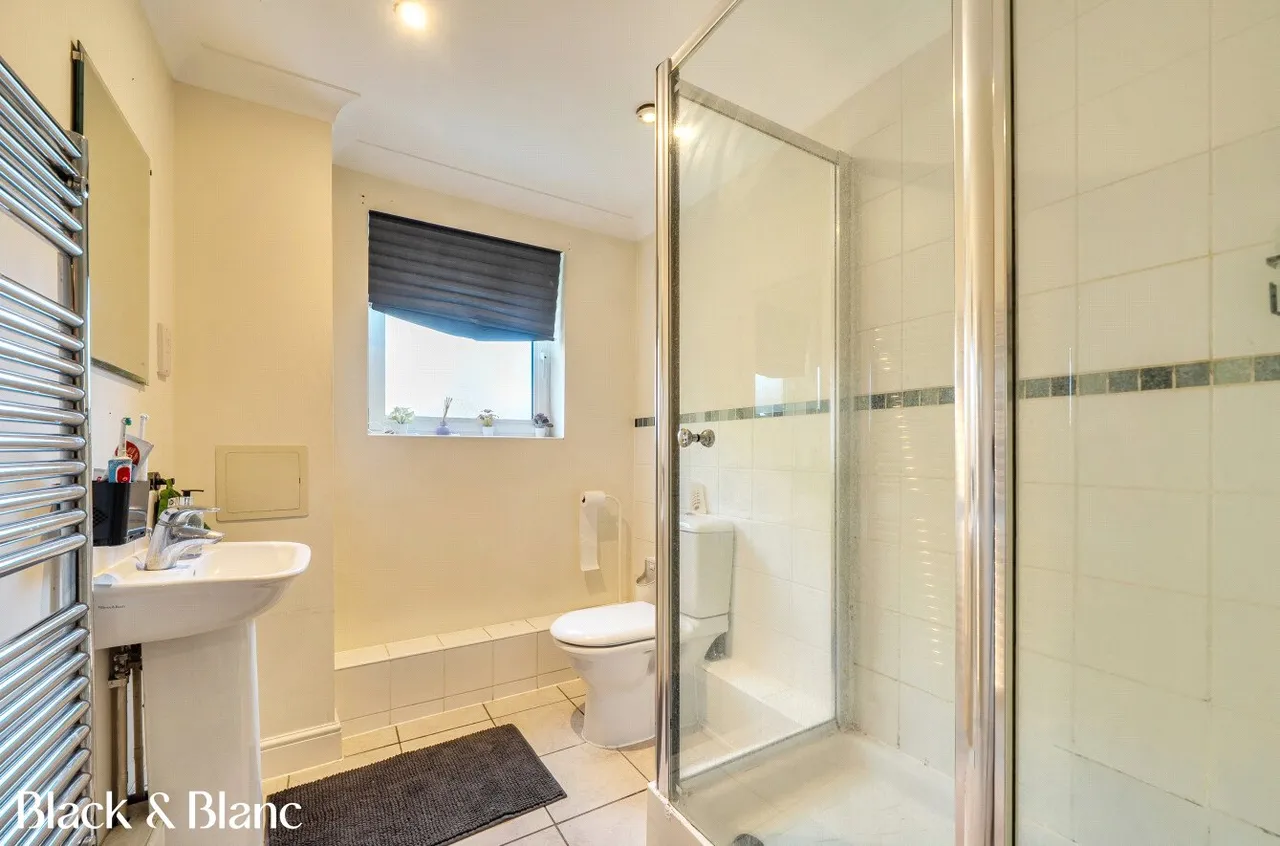 Creswell Drive, Langley Waterside, BR3, photo 11