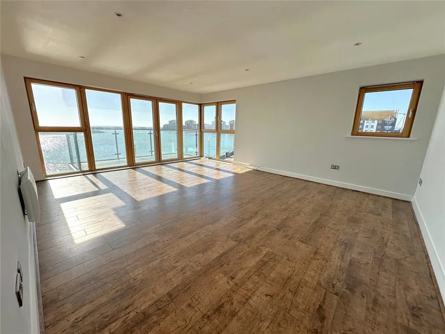 Midway Quay, Eastbourne, BN23, photo 3