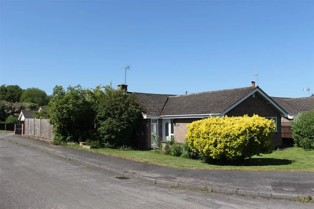 3 bed house for sale, Beech Croft, Breadsall Village