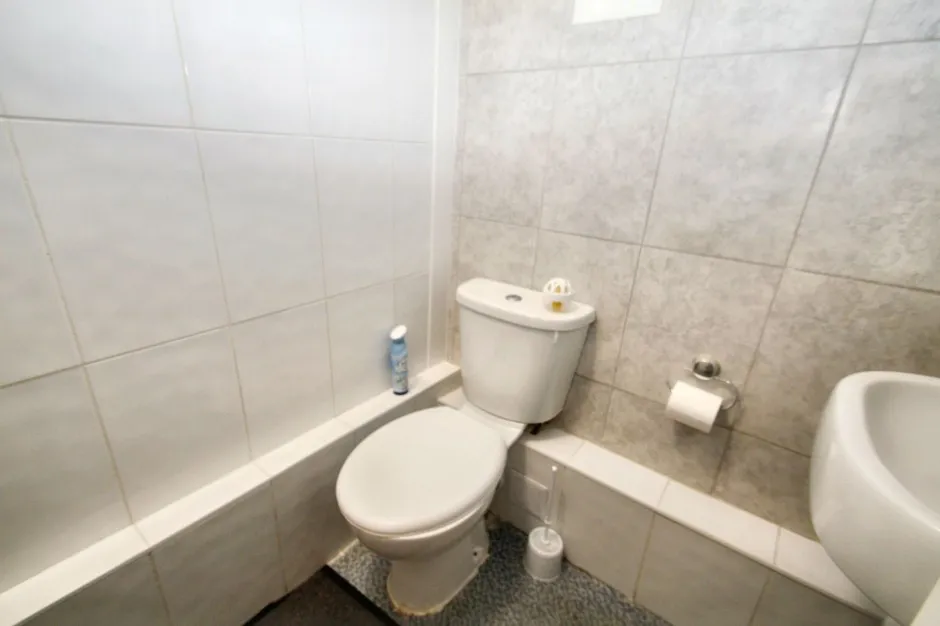 Cromer Close, Uxbridge, UB8, photo 12