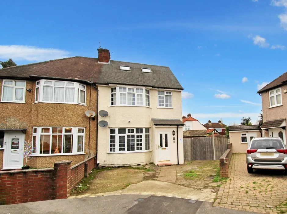 4 bed house for sale, Cromer Close, Uxbridge, UB8