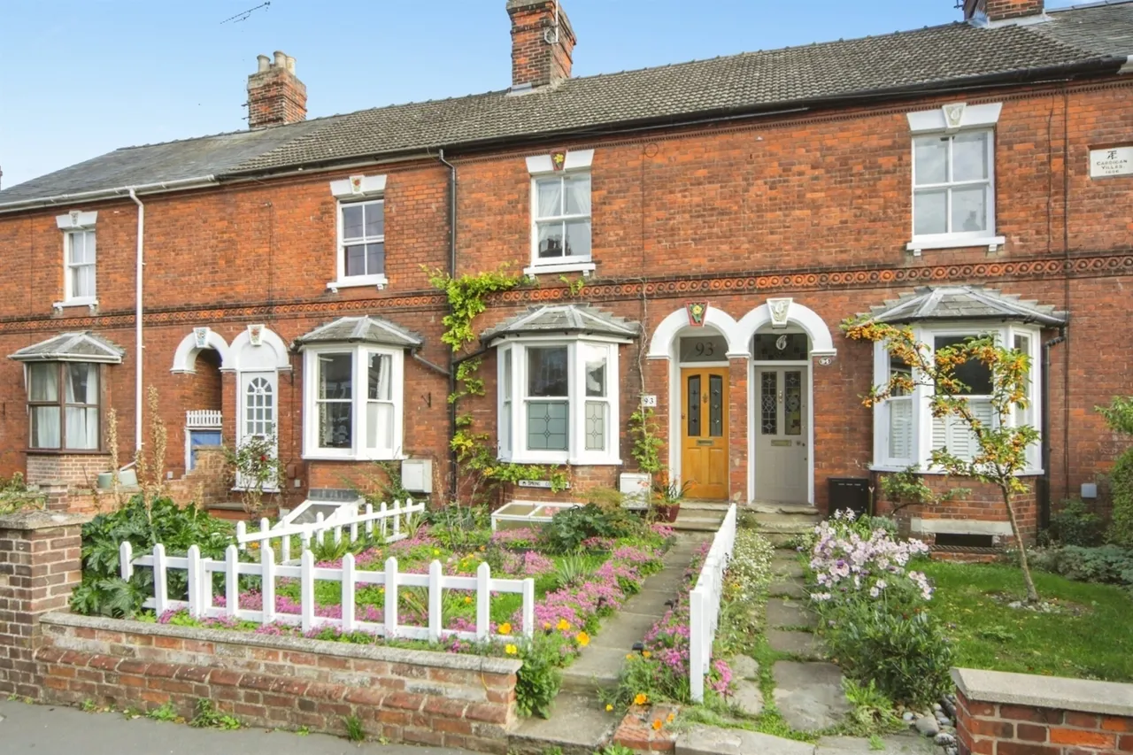 2 bed house for sale, Springfield Road, Bury St. Edmunds, IP33