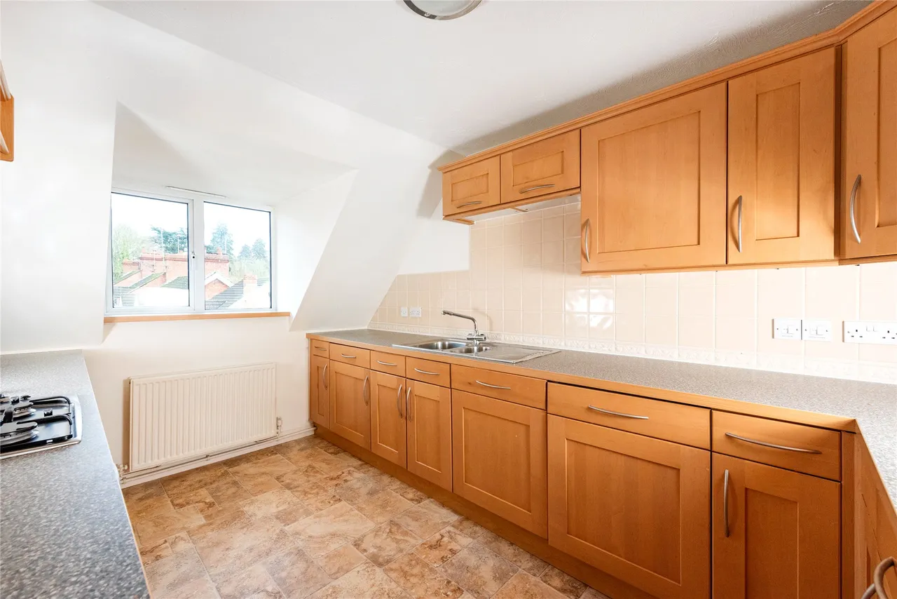 Lenborough Road, MK18, photo 5