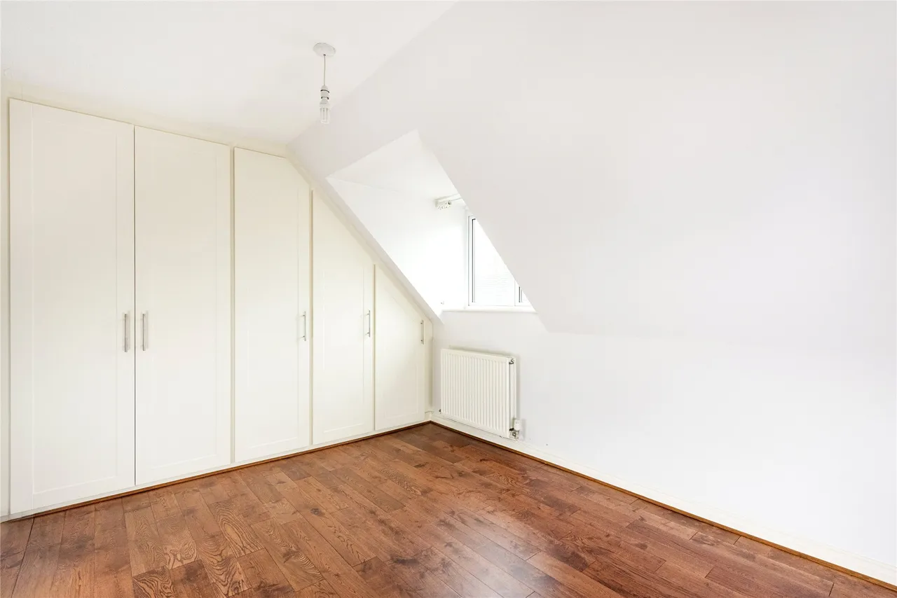 Lenborough Road, MK18, photo 4
