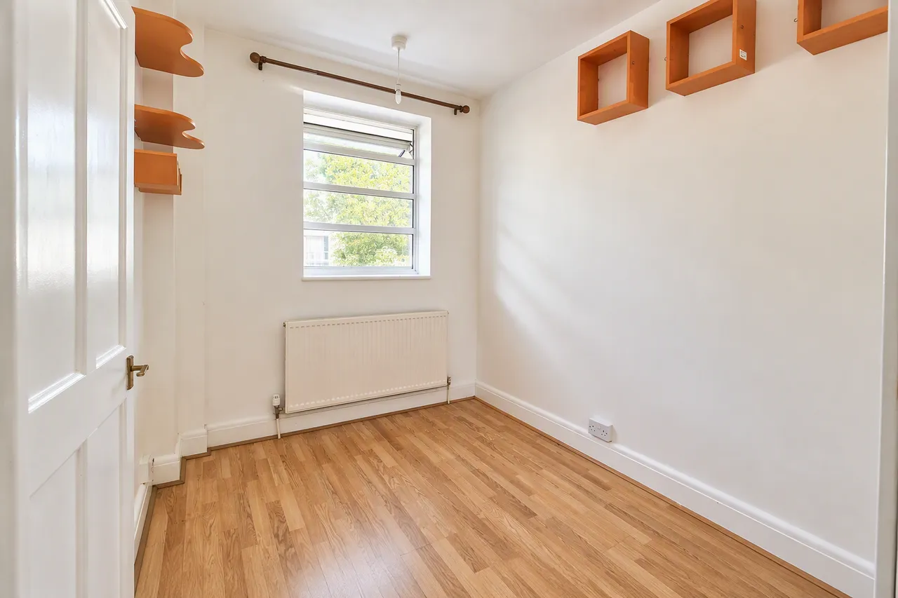 London Road, Isleworth, photo 6