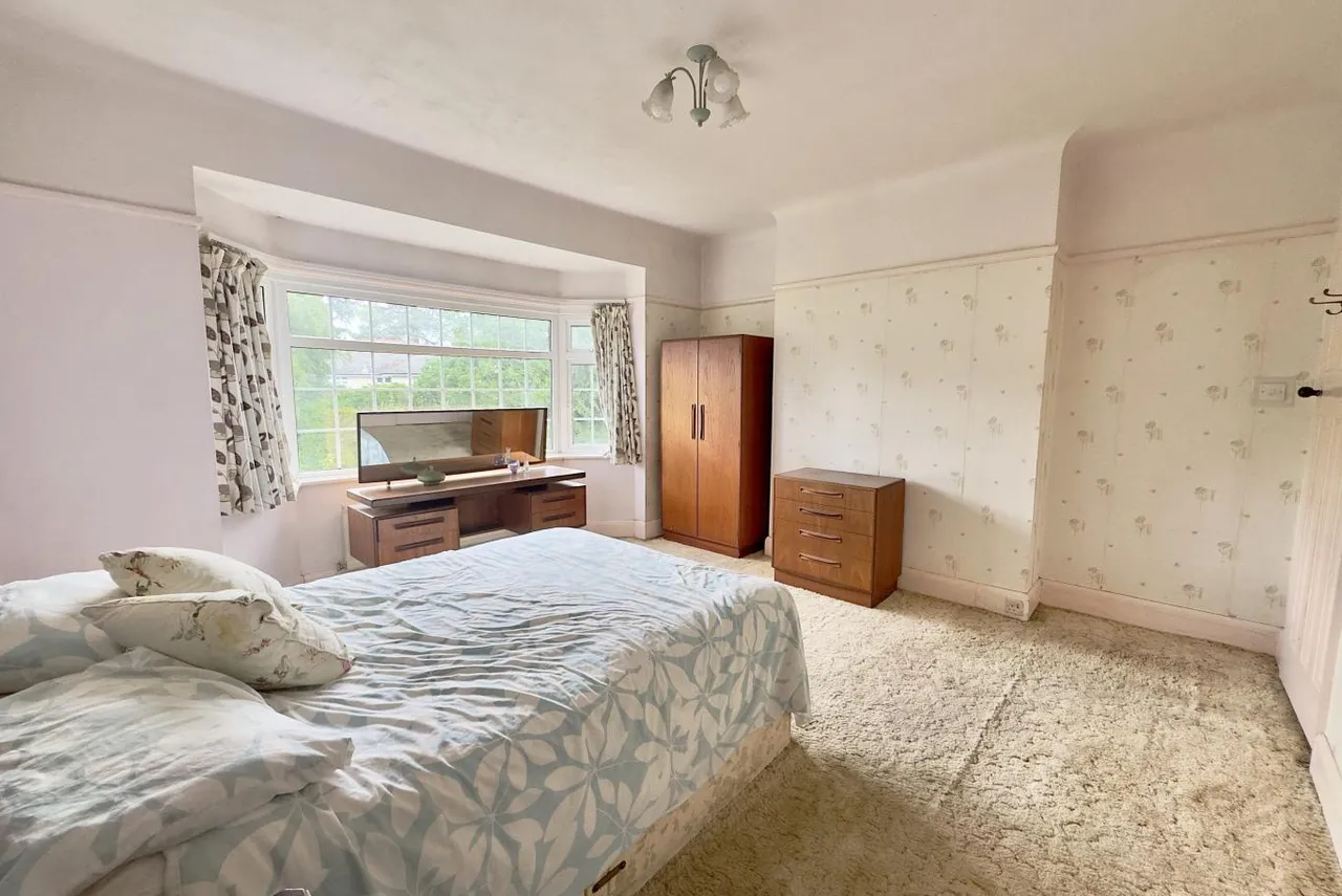 Thistlebarrow Road, BH7, photo 14