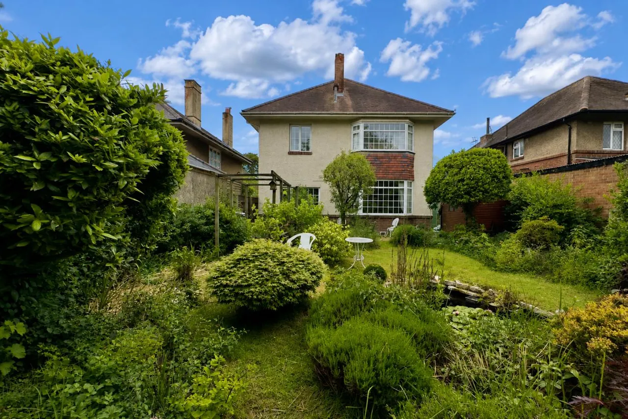 Thistlebarrow Road, BH7, photo 17