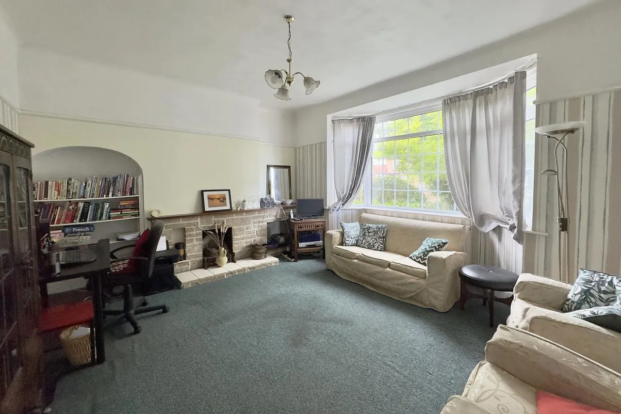 Thistlebarrow Road, BH7, photo 8