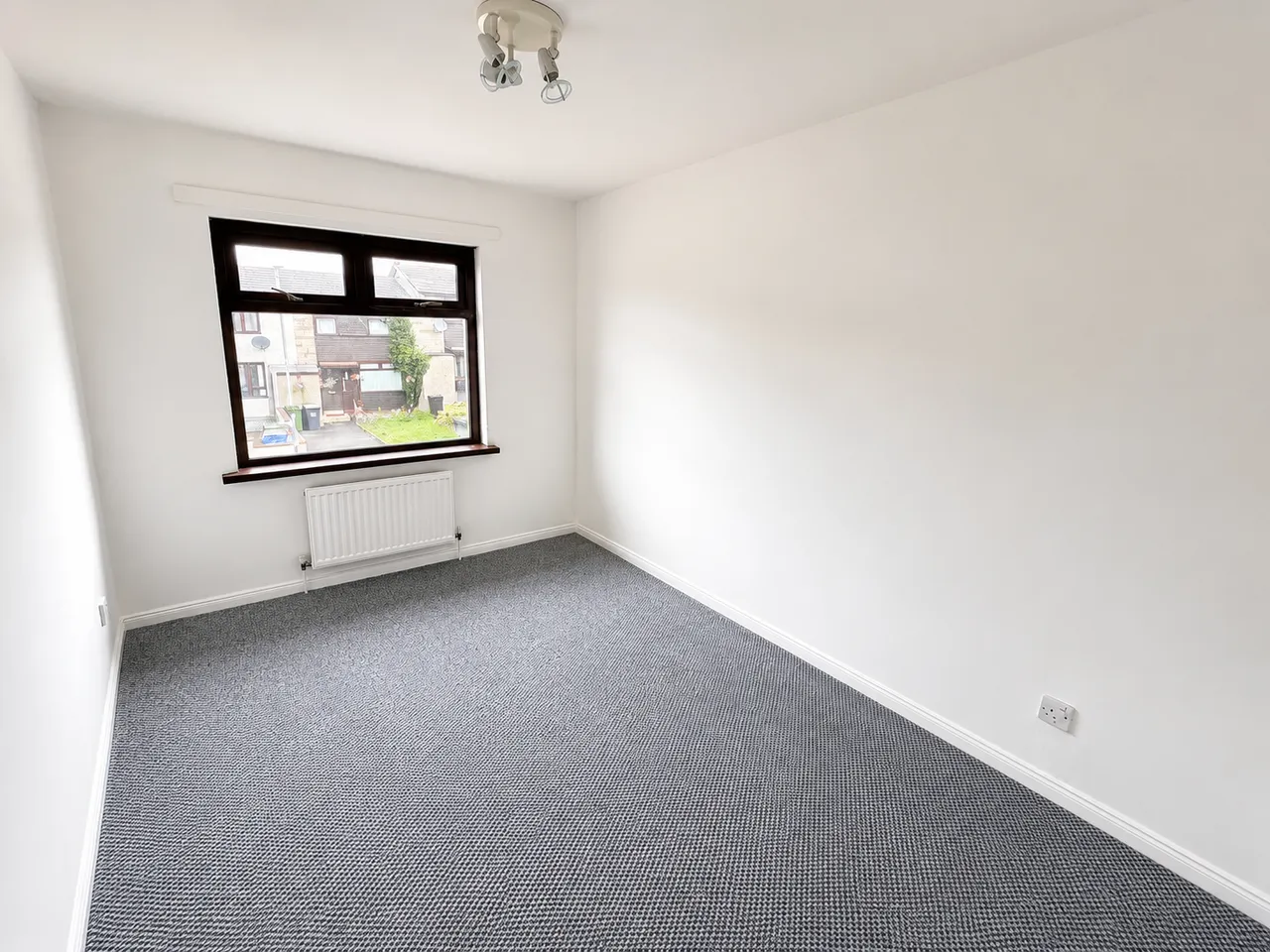 Tirowen Drive, Lisburn, BT28, photo 10