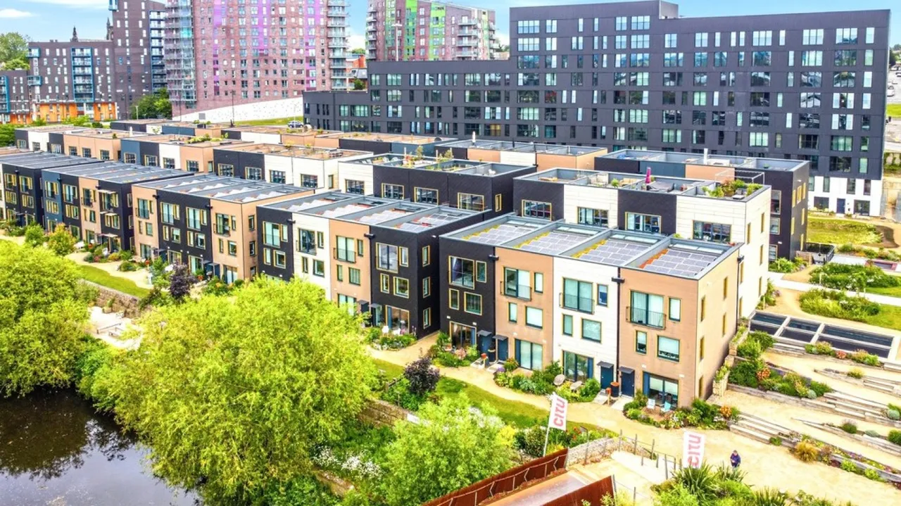 Aire Lofts, Climate Innovation District, LS9, photo 4