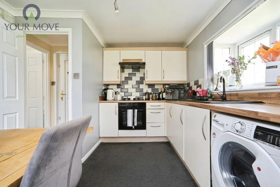 Upwood Park, Black Moor Road, West Yorkshire, BD22, photo 8