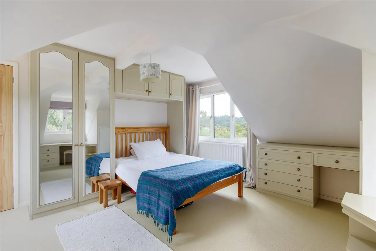 Scords Lane, Toys Hill, photo 14