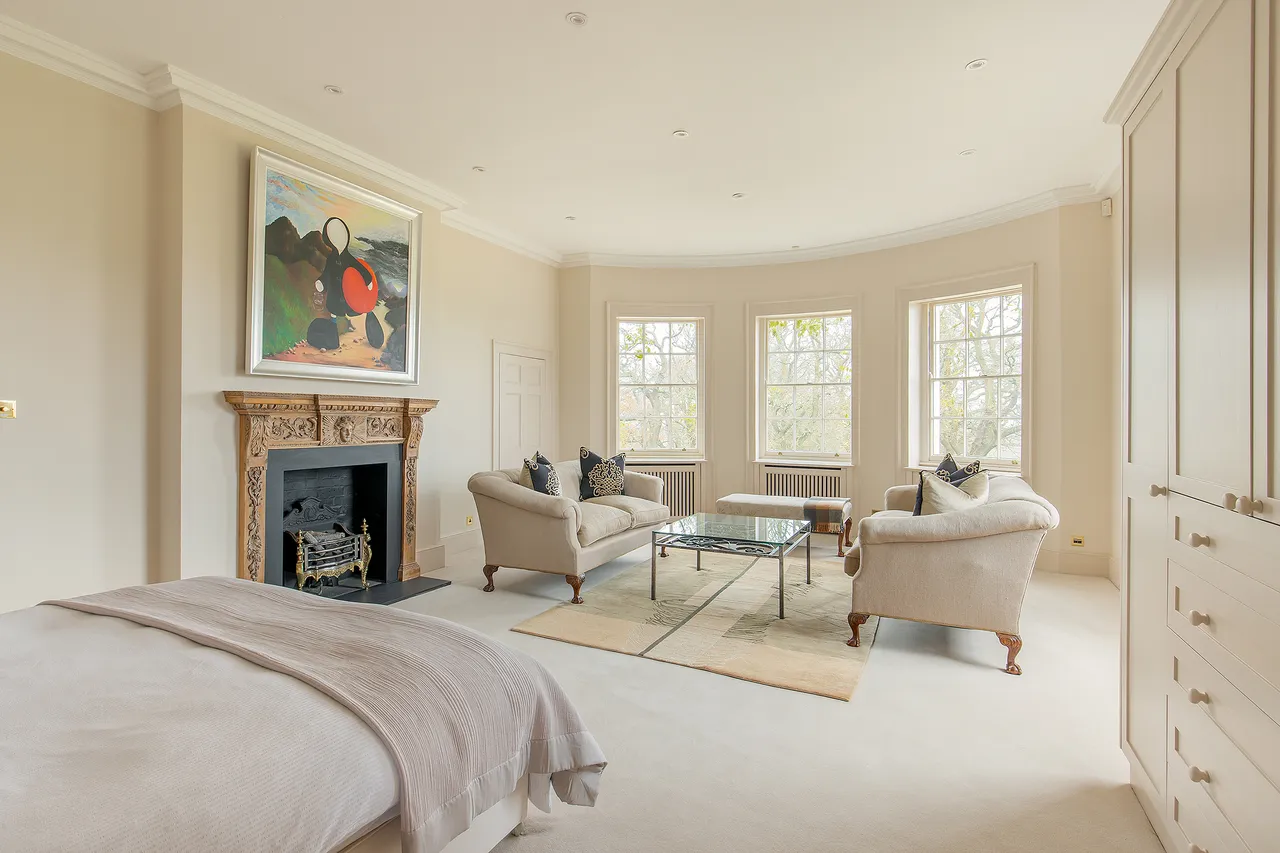Wood Hall Estate, Radlett, Hertfordshire, photo 8