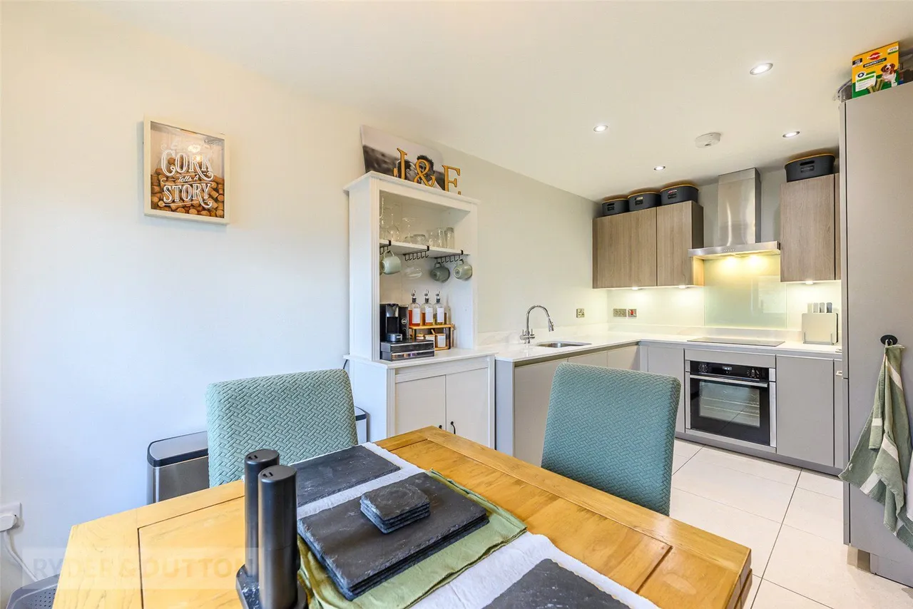 Hillcrest View, Golcar, HD7, photo 5