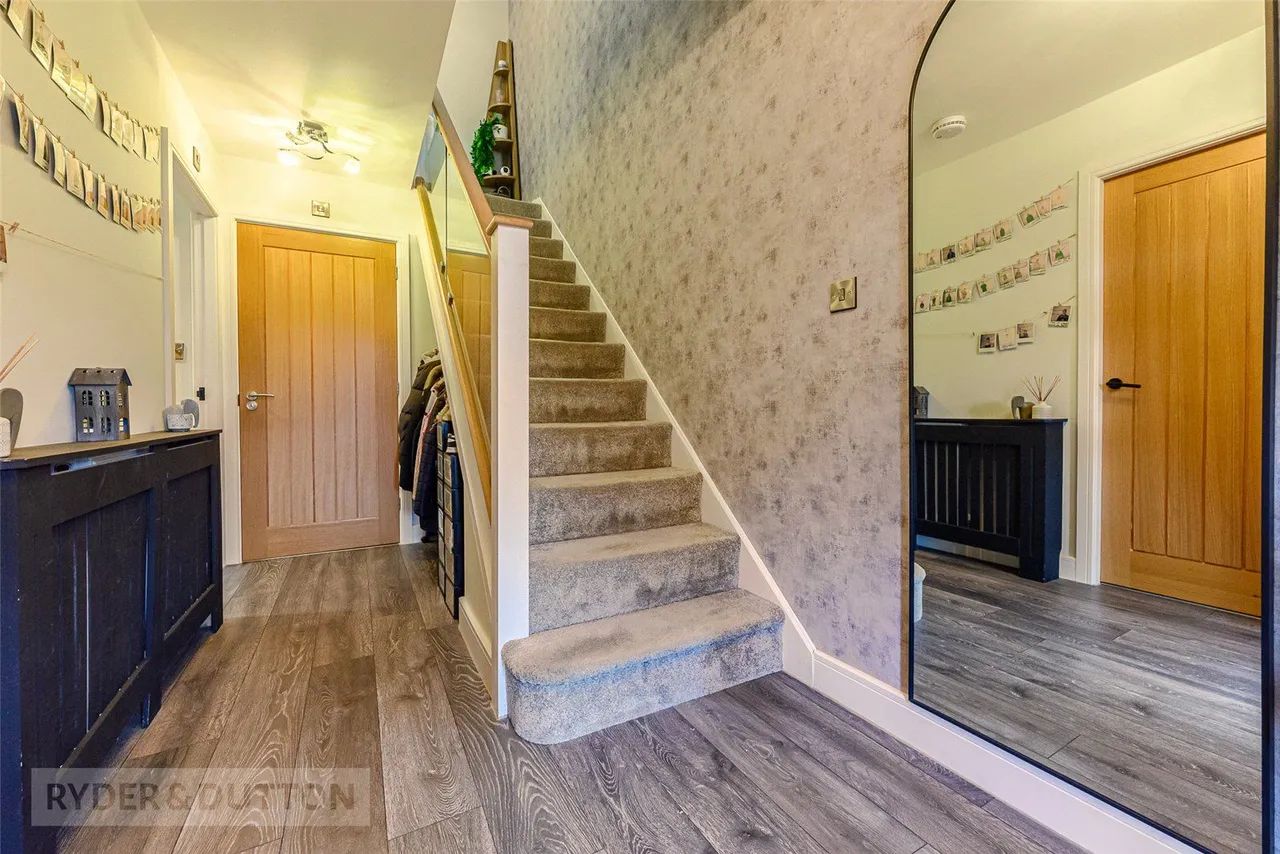 Hillcrest View, Golcar, HD7, photo 8