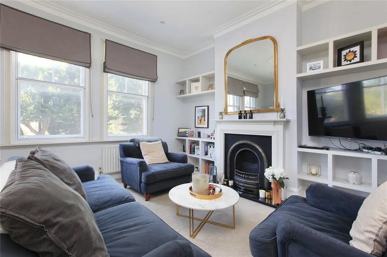 2 bed flat for sale, Tooting Bec Road, Tooting, SW17