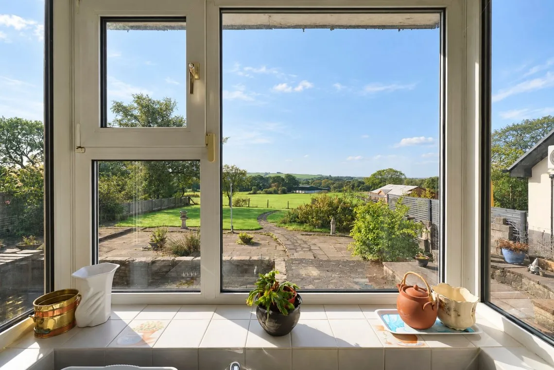 Bolton Road, Anderton, PR6, photo 6