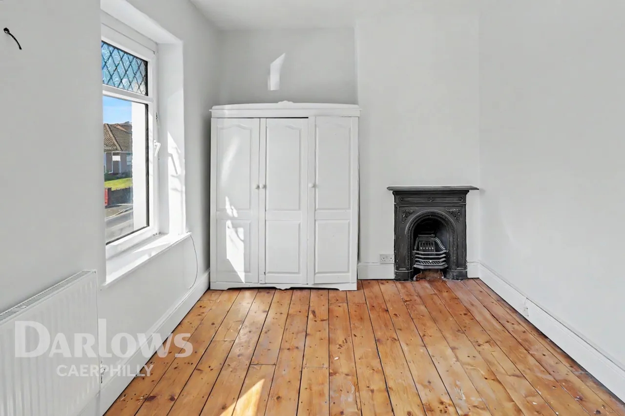 Caenant Road, Caerphilly, photo 12