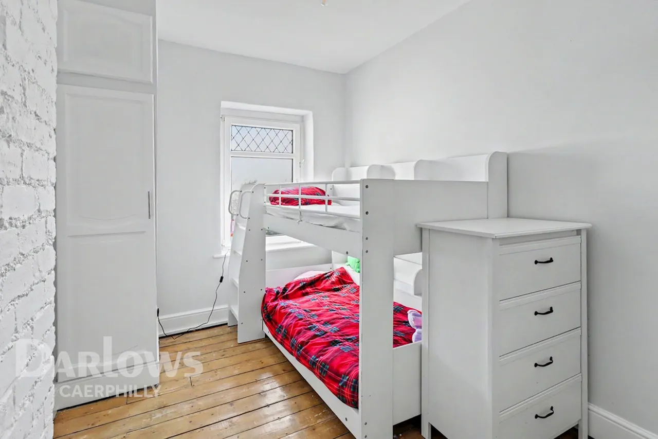 Caenant Road, Caerphilly, photo 16