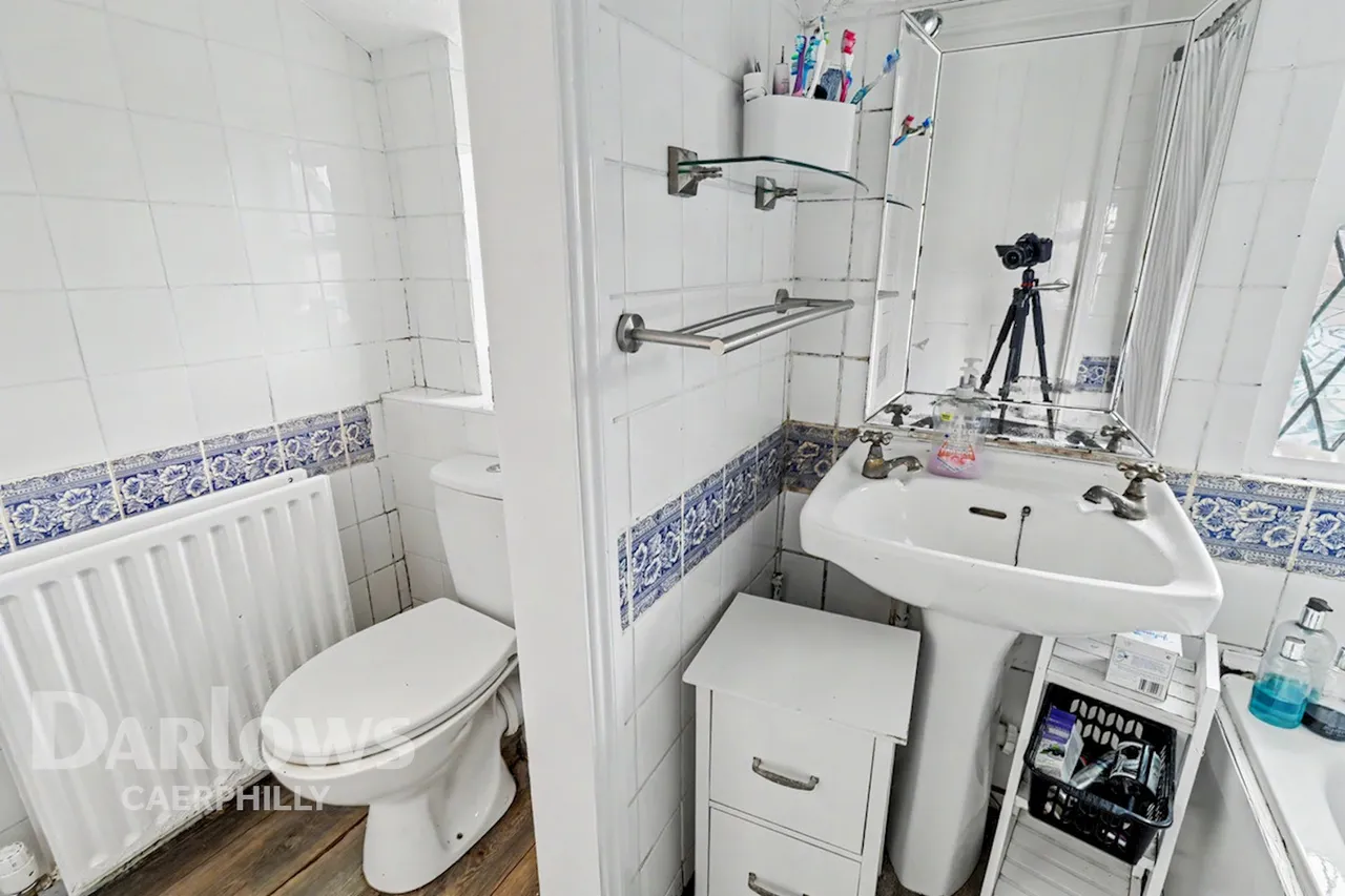 Caenant Road, Caerphilly, photo 11