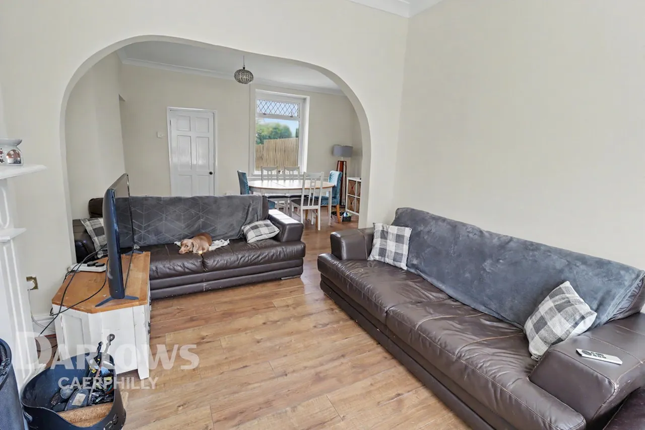 Caenant Road, Caerphilly, photo 3