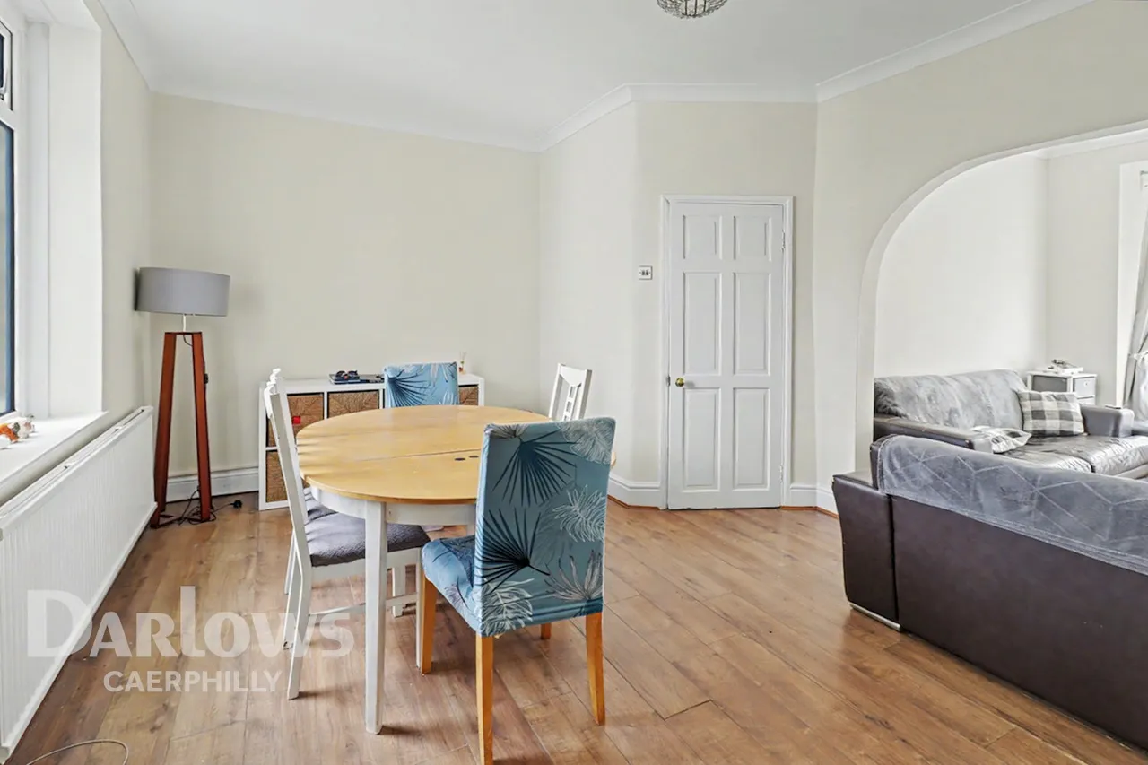 Caenant Road, Caerphilly, photo 5