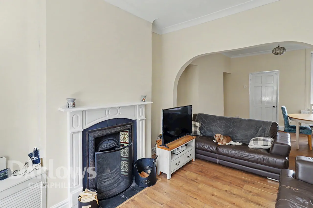 Caenant Road, Caerphilly, photo 4