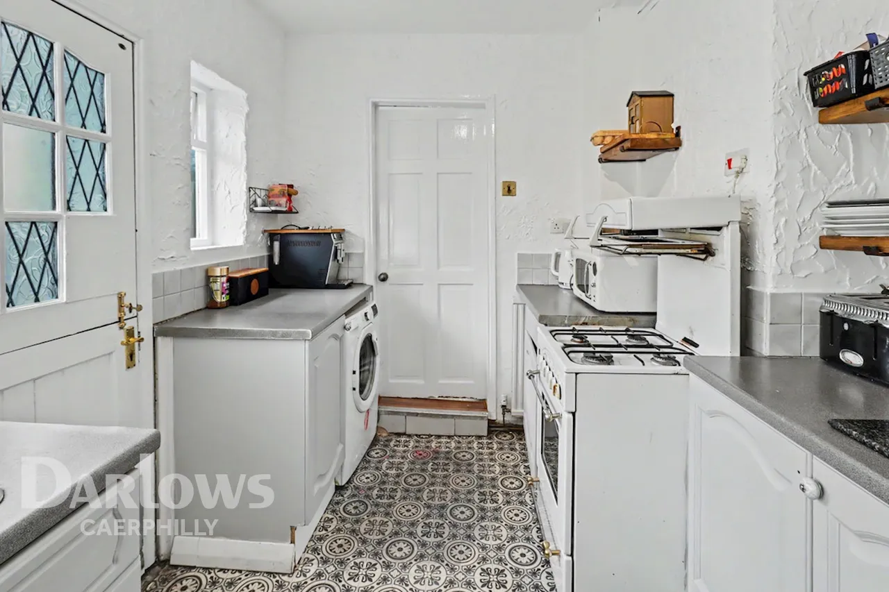 Caenant Road, Caerphilly, photo 7