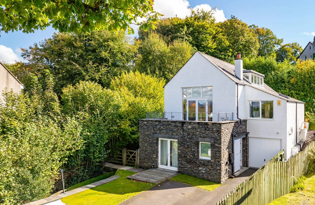 5 bed house for sale, Oak House, Langdale Cresent, LA23