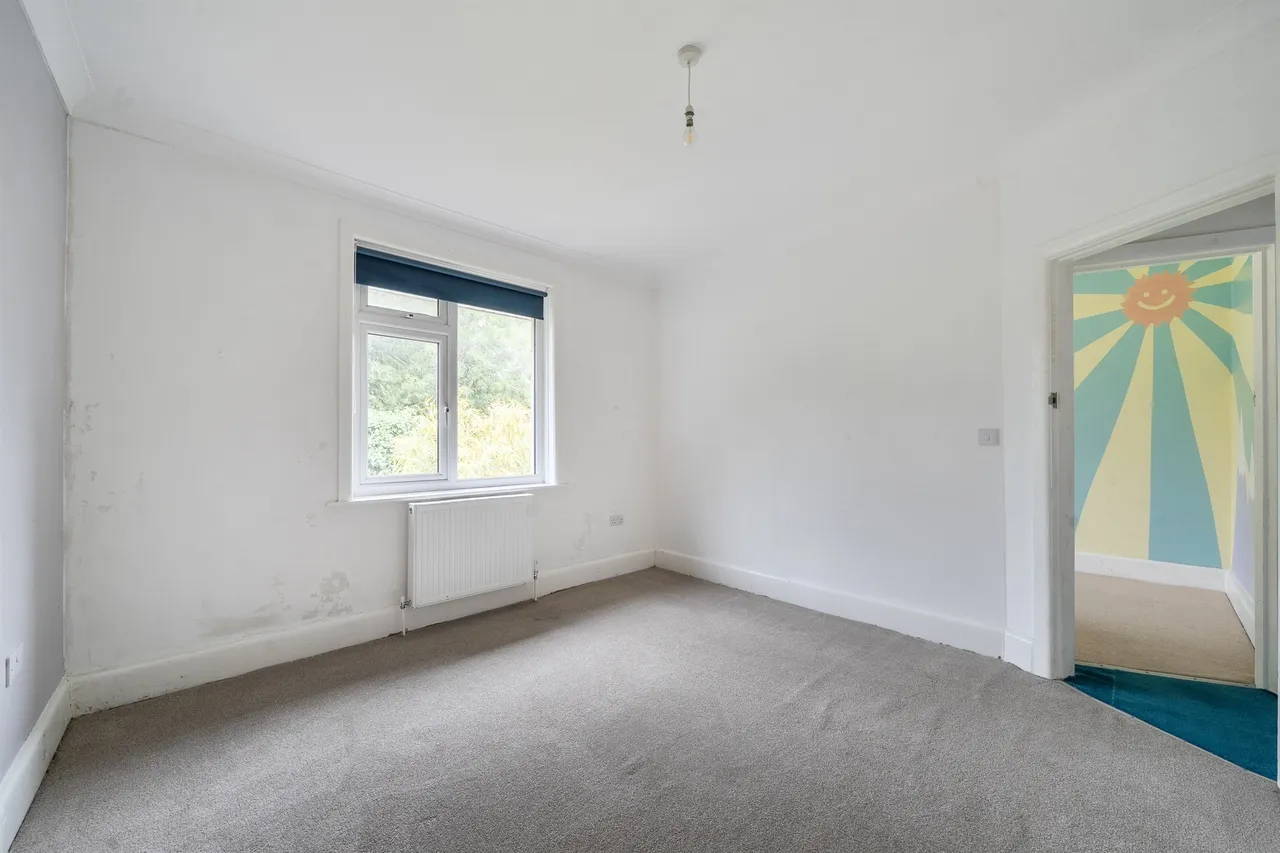 Ringwood Road, Poole, BH14, photo 9