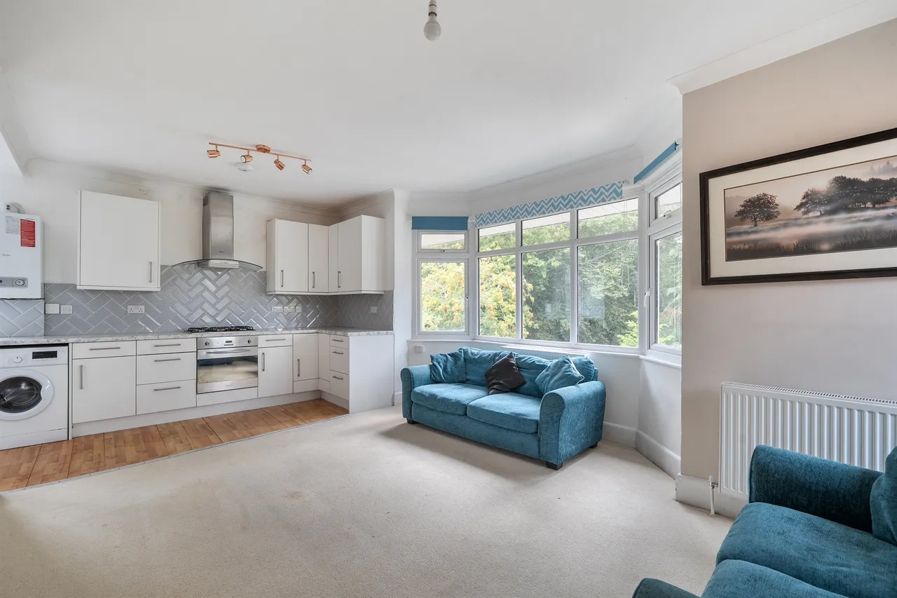Ringwood Road, Poole, BH14, photo 6