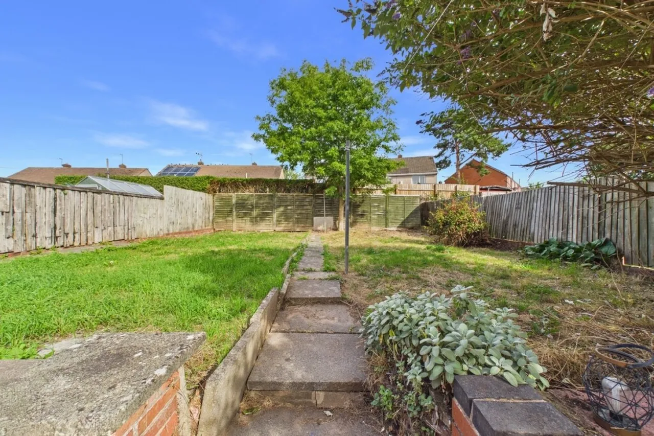 St. Margarets Road, Leamington Spa, CV31, photo 13