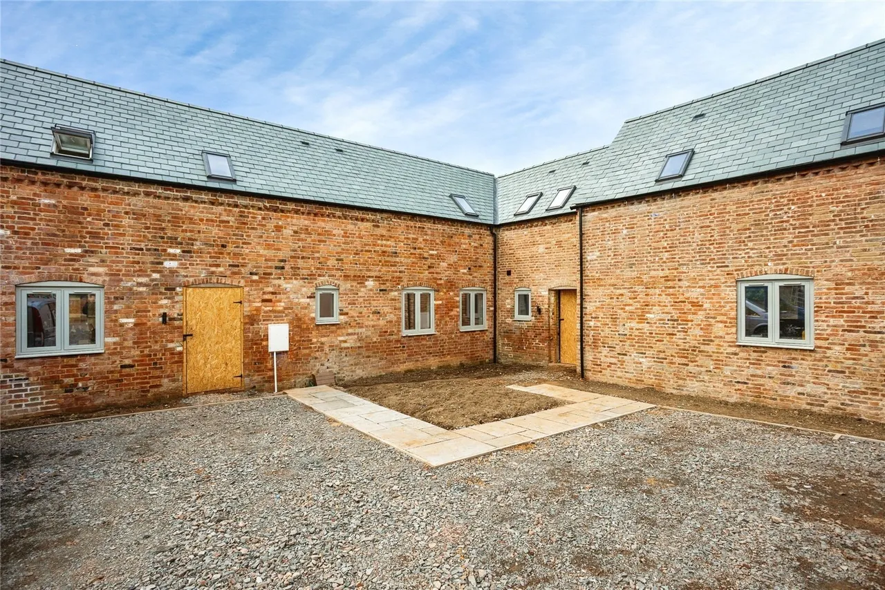 Newstead Way, Loughoborough, LE11, photo 9