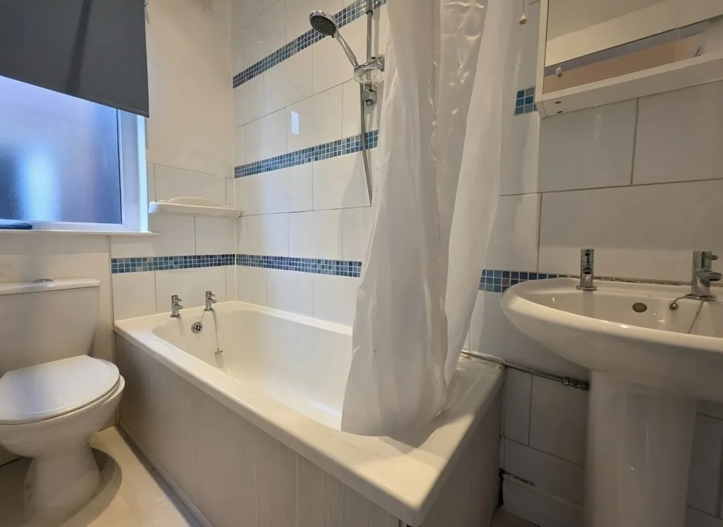 Woodhead Street, Marsh, BD19, photo 6