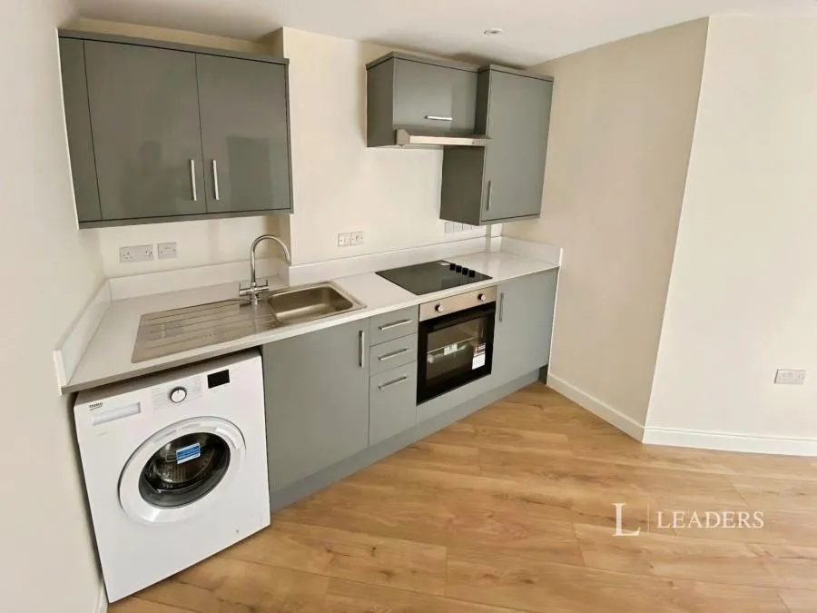 Willmore House, Bretton Green, PE3, photo 3