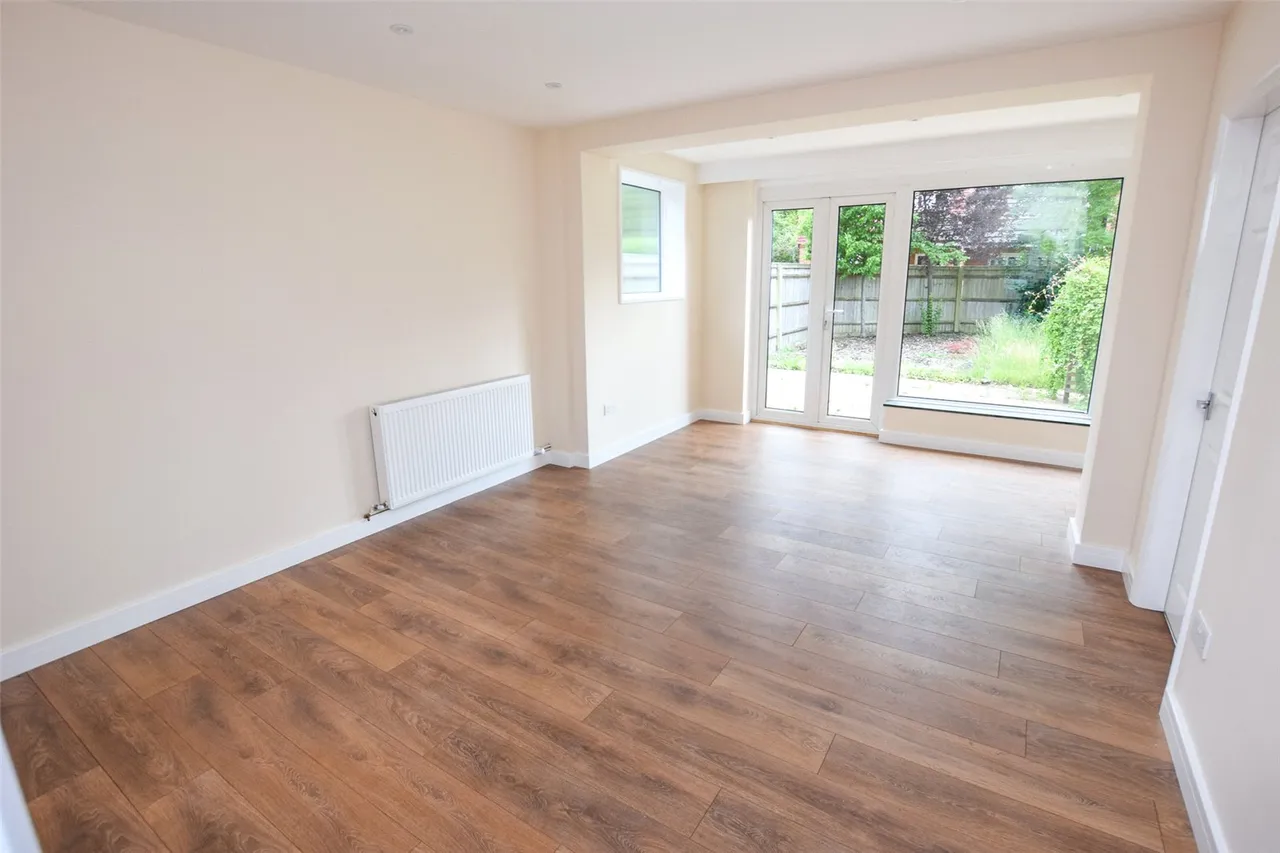 Church Road West, Farnborough, Hampshire, GU14 6QF, photo 12