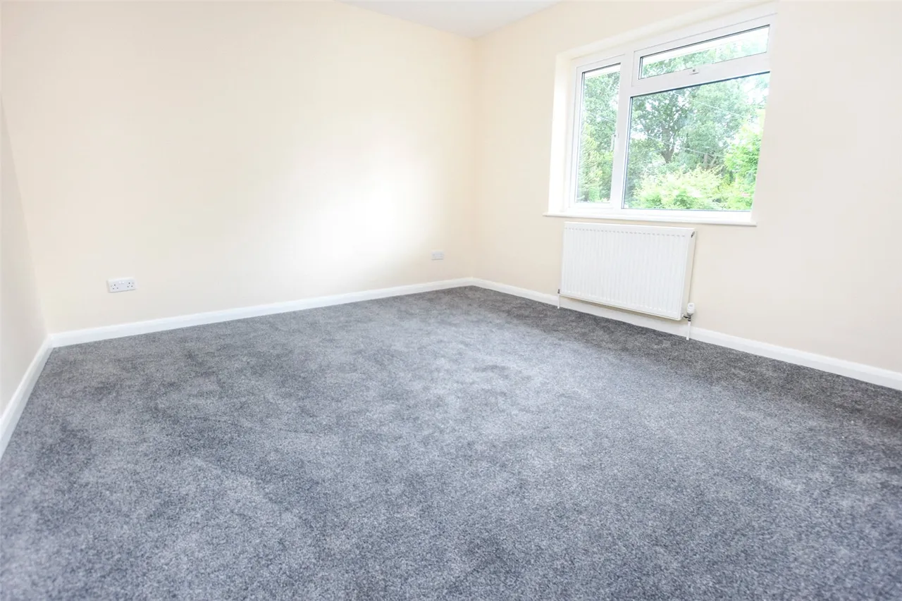 Church Road West, Farnborough, Hampshire, GU14 6QF, photo 18