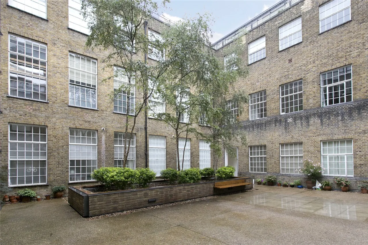 Prince of Wales Road, Kentish Town, NW5, photo 14