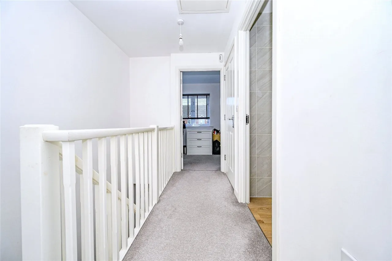 Arundel Road, Luton, Bedfordshire, LU4, photo 9