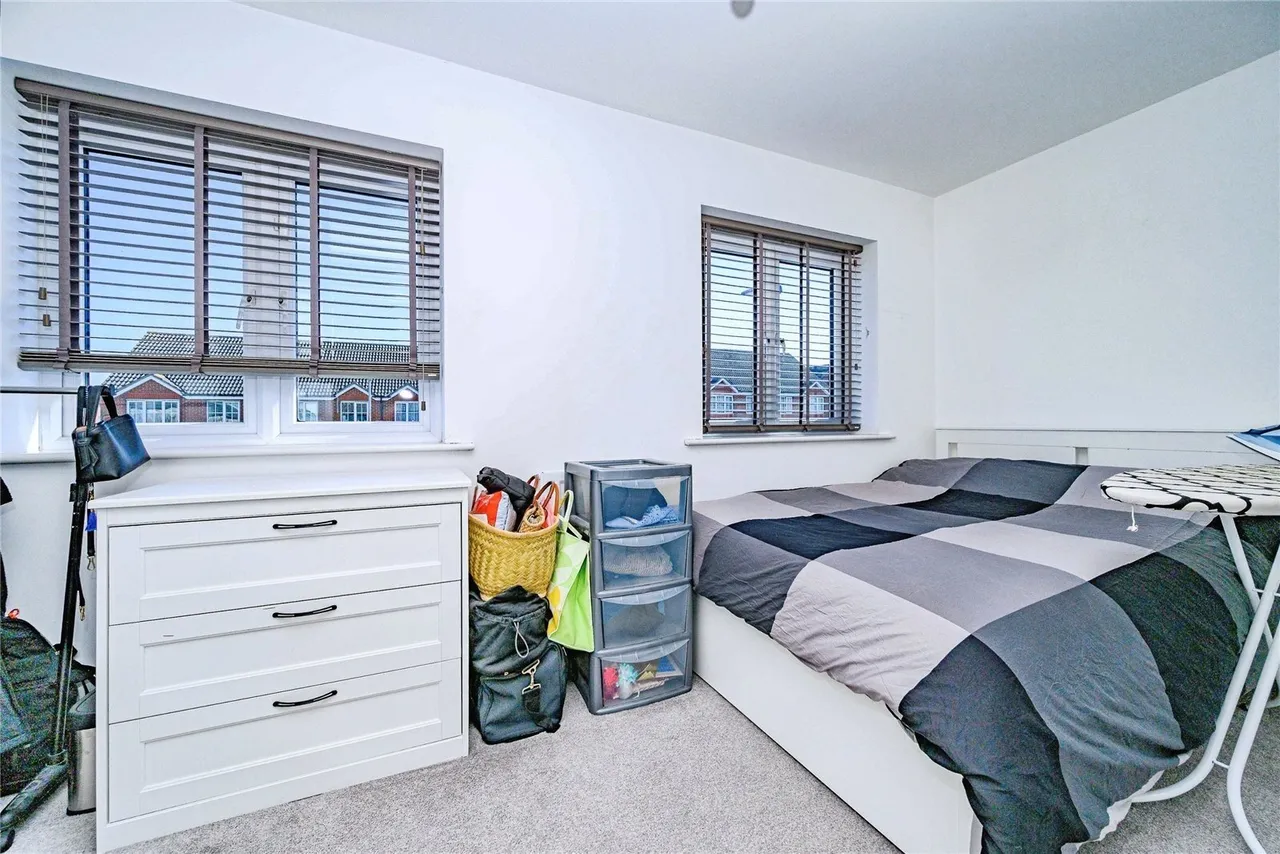 Arundel Road, Luton, Bedfordshire, LU4, photo 14