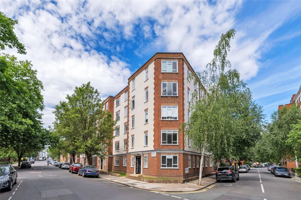 Charlbert Court, Charlbert Street, St John's Wood, London, NW8, photo 12
