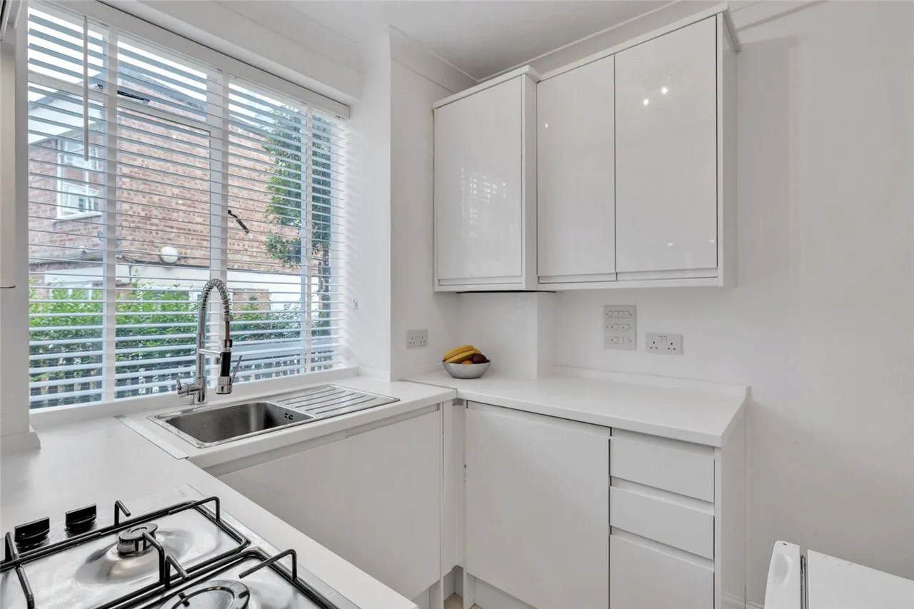 Charlbert Court, Charlbert Street, St John's Wood, London, NW8, photo 6