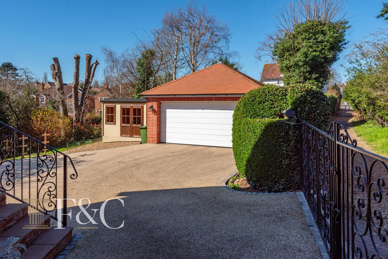 St. Catherines Road, Broxbourne, EN10, photo 21
