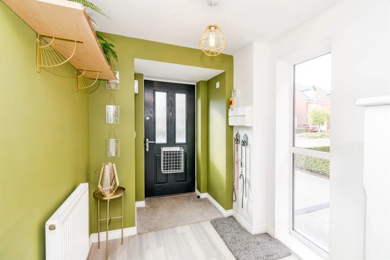 Le Marechal Avenue, Bursledon, SO31, photo 2