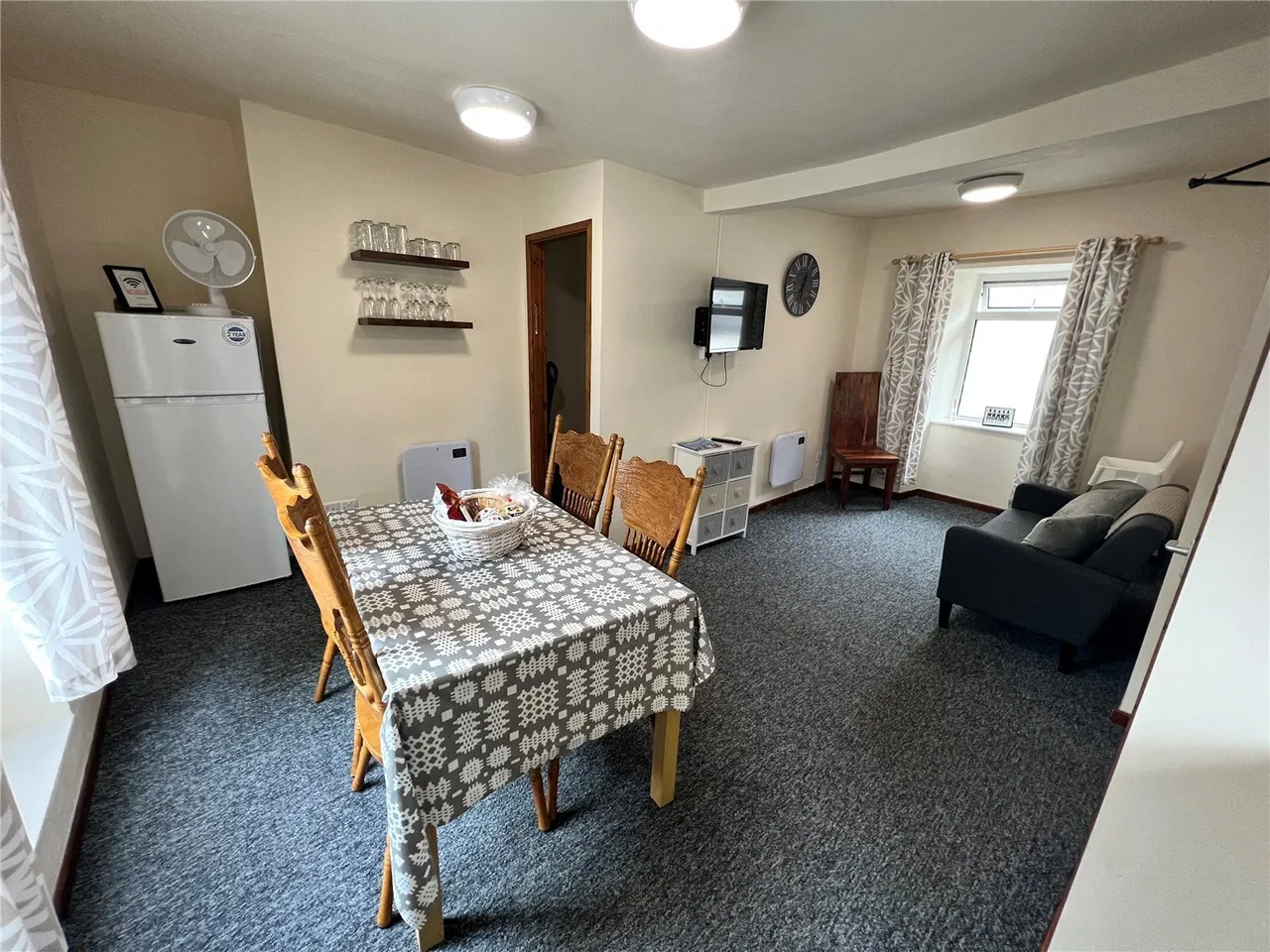 Penlan Street, Pwllheli, LL53, photo 3